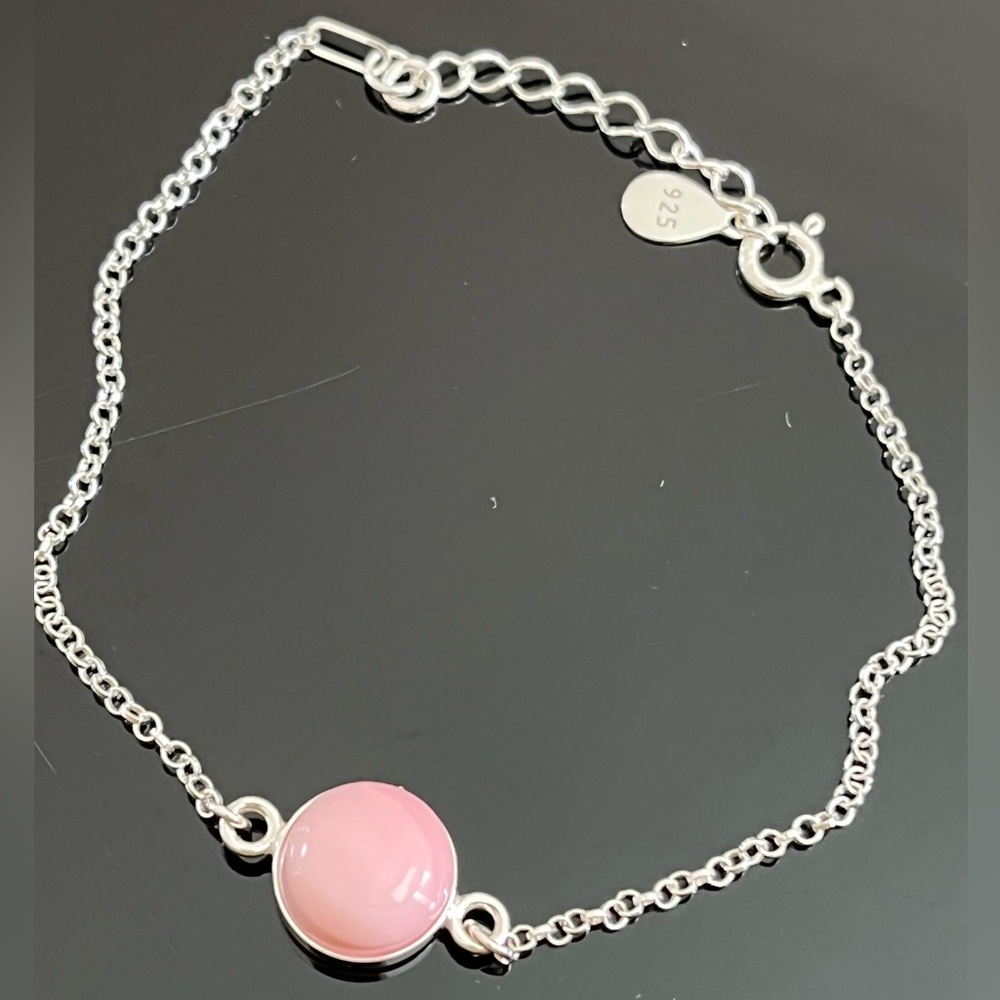 Pink Queen Conch Shell Cabochon Bracelet